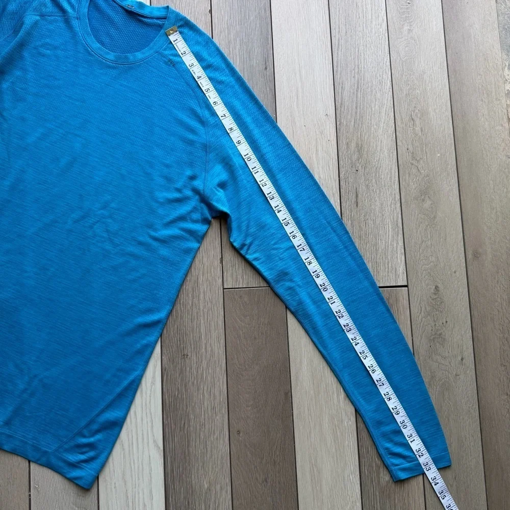 Lululemon Metal Vent Tech Long Sleeve